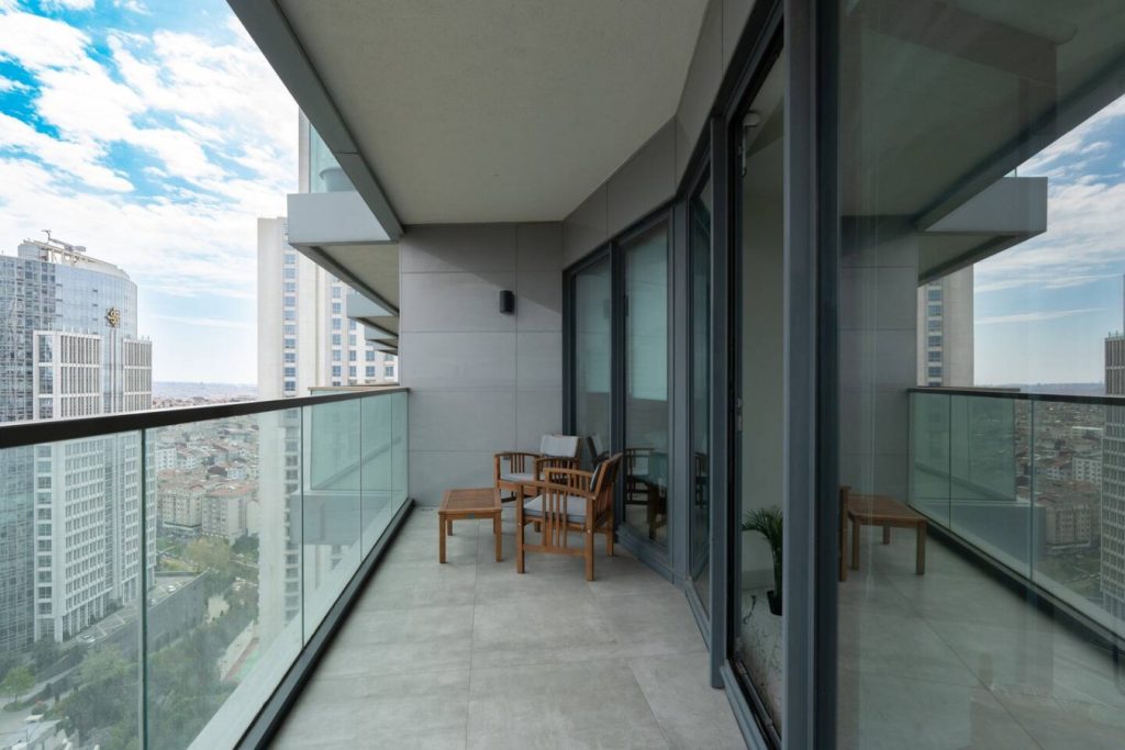 Stylish 1BR w/ Terrace, Pool & Parking #615
